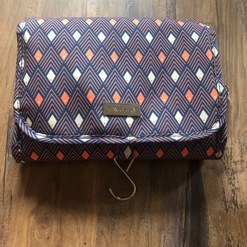 Twiggy travel bag